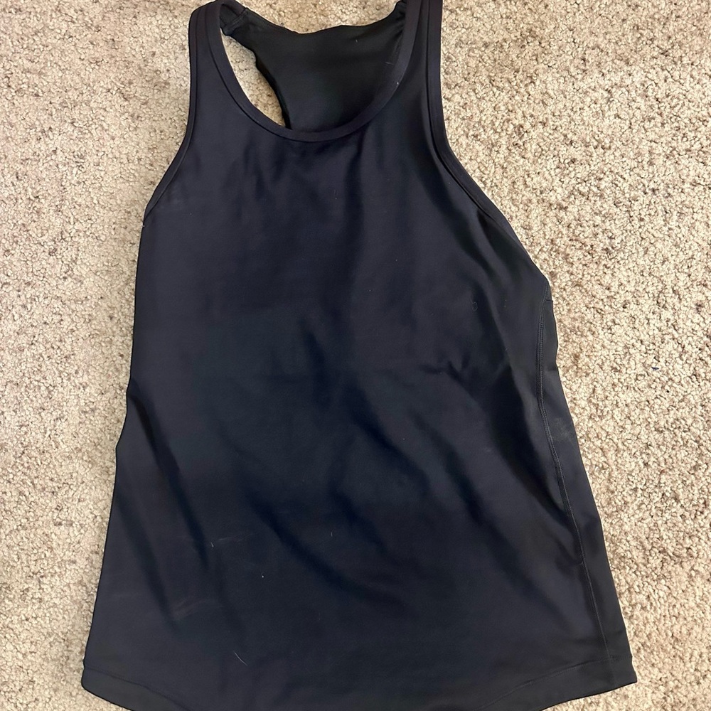 Lululemon athletic top